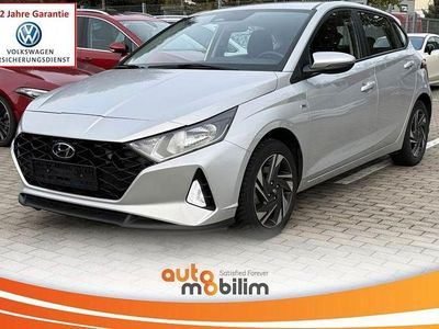 Silber Gebraucht 2023 Hyundai i20 Kleinwagen | 15.429 €