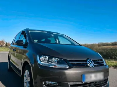 Gebraucht VW Sharan 140 PS (102 kW) 2015 Braun Van / Kleinbus