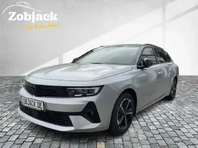 Używany Opel Astra 136 KM (100 kW) 2025 Andere Hatchback