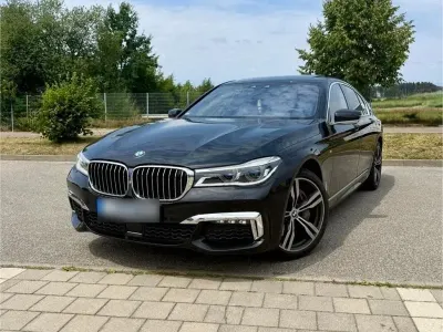 Gebraucht BMW 750 M Sport 449 PS (330 kW) 2018 Schwarz Limousine
