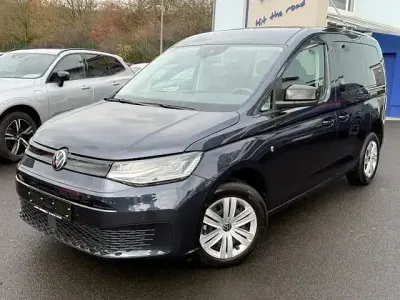 Gebraucht VW Caddy 122 PS (89 kW) 2024 Starlight blue Van / Kleinbus
