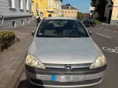 Gebraucht Opel Corsa 75 PS (55 kW) 2003 Silber Kleinwagen