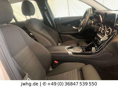 Gebraucht Mercedes GLC300e 320 PS (235 kW) 2020 Polarweiss SUV