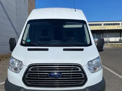 Gebraucht Ford Transit 131 PS (96 kW) 2018 Weiß Van / Kleinbus