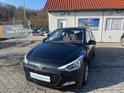 Gebraucht Hyundai i20 Active 101 PS (74 kW) 2016 Other Kleinwagen