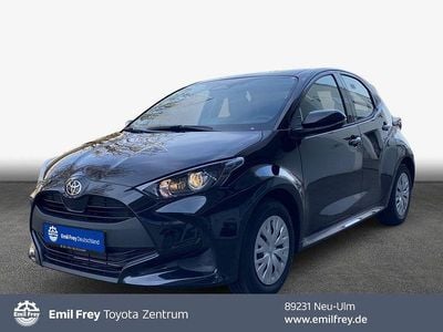 Neu Toyota Yaris Business Edition 116 PS (85 kW) 2025 Mysticschwarz mica Kleinwagen