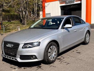 Gebraucht Audi A4 Ambiente 160 PS (117 kW) 2011 Silber Limousine