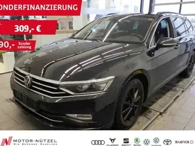 Gebraucht VW Passat Business 150 PS (110 kW) 2023 Schwarz Kombi