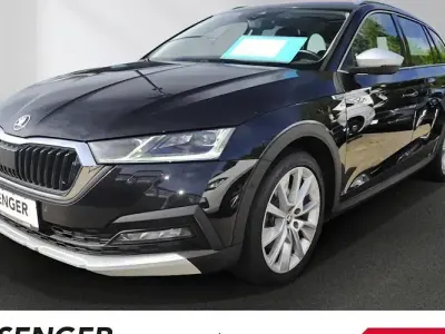 Gebraucht Skoda Octavia Scout 4x4 200 PS (147 kW) 2023 Blackmagic perleffekt Kombi