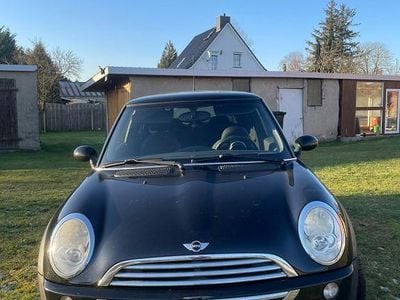 Schwarz Gebraucht 2005 Mini ONE Kleinwagen | 2.000 € (Guter Preis)