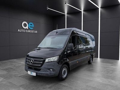 Gebraucht Mercedes Sprinter 163 PS (119 kW) 2021 Schwarz/baltic black Van