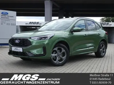 Gebraucht Ford Kuga ST-Line 224 PS (164 kW) 2025 Bursting green SUV