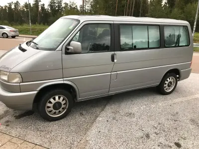 Usata VW T4 102 CV (75 kW) 1997 Argento Furgone