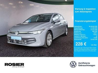 Grau / mondstein grau Gebraucht 2025 VW Golf Style Limousine | 28.330 € (Guter Preis)