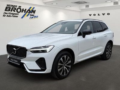 Gebraucht Volvo XC60 Plus 197 PS (144 kW) 2023 Crystal white / metallic SUV