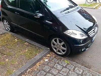 Mercedes A200