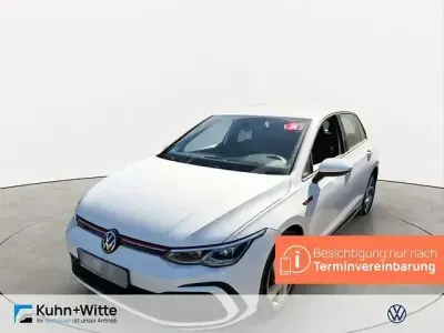 Gebraucht VW Golf VIII GTI 245 PS (180 kW) 2024 Pure white Limousine