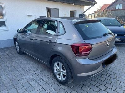 Gebraucht VW Polo Comfortline 95 PS (69 kW) 2021 Grau Kleinwagen