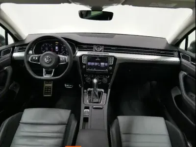 Gebraucht VW Passat Highline 239 PS (175 kW) 2016 Grau Limousine