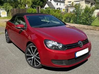 Gebraucht VW Golf Cabriolet Trendline 122 PS (89 kW) 2012 Rot Cabrio