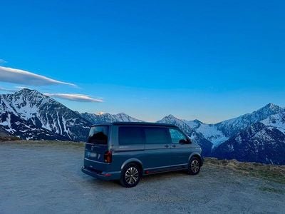 Gebraucht VW California Pure 150 PS (110 kW) 2023 Grau Van