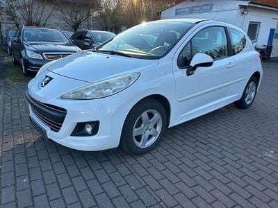Gebraucht Peugeot 207 Premium 95 PS (69 kW) 2009 Lack weiss banquise/deckende l Kleinwagen