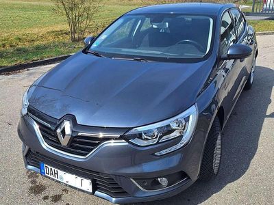 Gebraucht Renault Mégane IV Experience 132 PS (97 kW) 2016 Grau Limousine