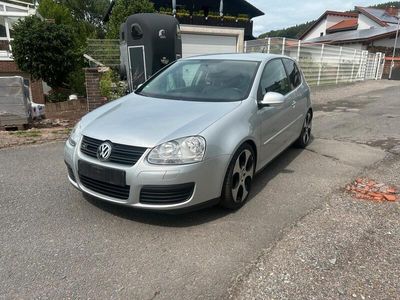 VW Golf V