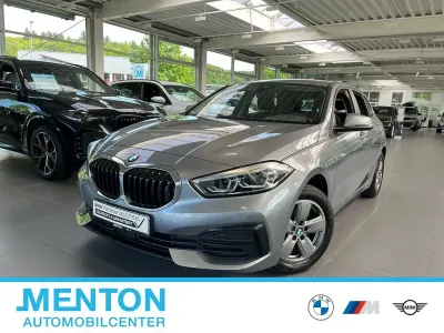 Brugt BMW 118 Advantage 136 HK (100 kW) 2024 Sølv Hatchback