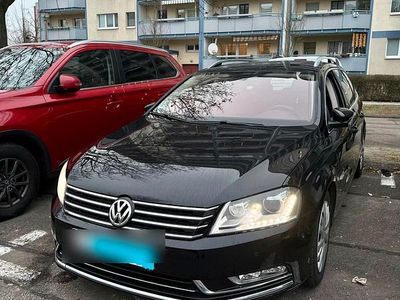 Gebraucht VW Passat Highline 160 PS (117 kW) 2013 Schwarz Kombi