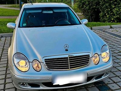 Mercedes E240