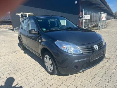 Usata Dacia Sandero Ambiance 75 CV (55 kW) 2009 Grigio Berlina