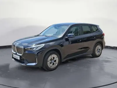 Gebraucht BMW iX1 Performance 150 kW (204 PS) 2024 Schwarz SUV
