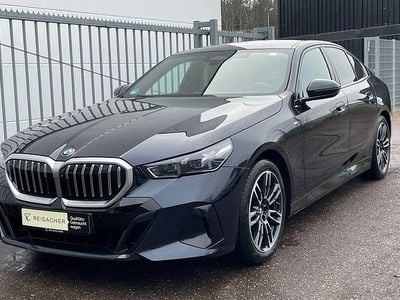 Gebraucht BMW 520 Comfort Edition 197 PS (144 kW) 2024 Carbonschwarz metallic Limousine