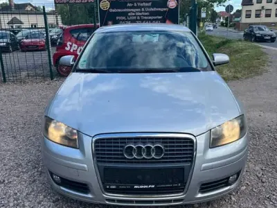 Gebraucht Audi A3 Attraction 102 PS (75 kW) 2008 Silber Kleinwagen
