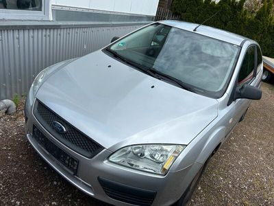 gebraucht Ford Focus 1,6 **KLIMA**