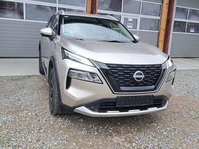 Gebraucht Nissan X-Trail Tekna 204 PS (150 kW) 2023 Silber SUV