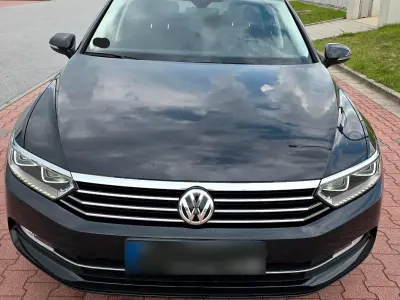 Gebraucht VW Passat Comfortline 150 PS (110 kW) 2019 Schwarz Kombi