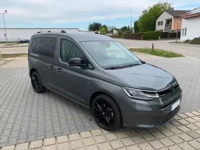 Gebraucht VW Caddy California 116 PS (85 kW) 2025 Grau Van / Kleinbus