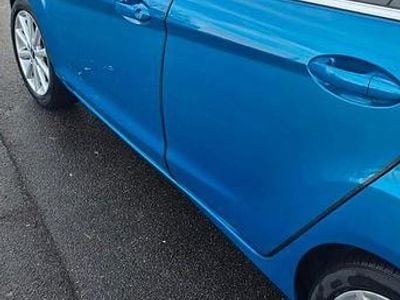 Gebraucht Ford Fiesta Titanium 101 PS (74 kW) 2013 Blau Kleinwagen