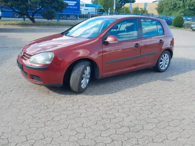 Gebraucht VW Golf IV 80 PS (58 kW) 2004 Rot Limousine