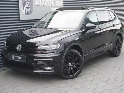 Gebraucht VW Tiguan Allspace Highline 220 PS (161 kW) 2021 Deep black perleffekt metallic SUV