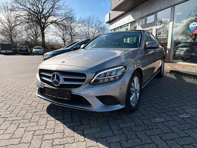 Gebraucht Mercedes C180 156 PS (114 kW) 2018 Silber Limousine