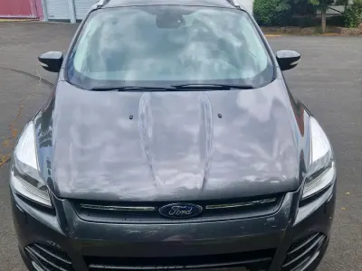 Gebraucht Ford Kuga 150 PS (110 kW) 2016 Grau SUV