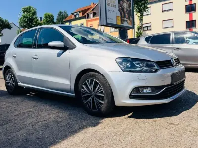 Gebraucht VW Polo Allstar 90 PS (66 kW) 2016 Silber Limousine