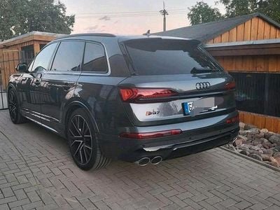 Gebraucht Audi SQ7 Design 507 PS (372 kW) 2021 Grau SUV