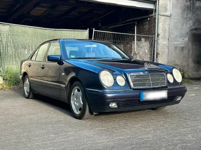 Gebraucht Mercedes E200