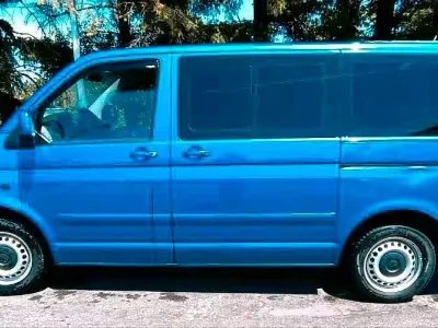 Gebraucht VW Multivan 131 PS (96 kW) 2002 Blau Van / Kleinbus