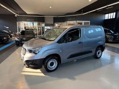 Usata Opel Combo 102 CV (75 kW) 2023 Argento