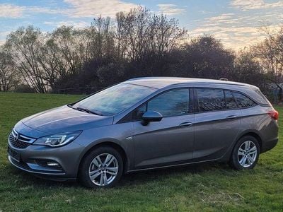 Usata Opel Astra Active 105 CV (77 kW) 2016 Station wagon